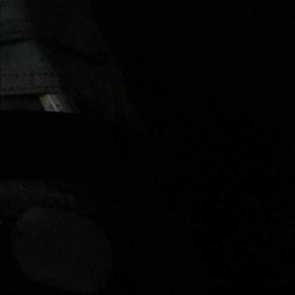 Meet your Posher, Gilbert - Picture 1 of 1